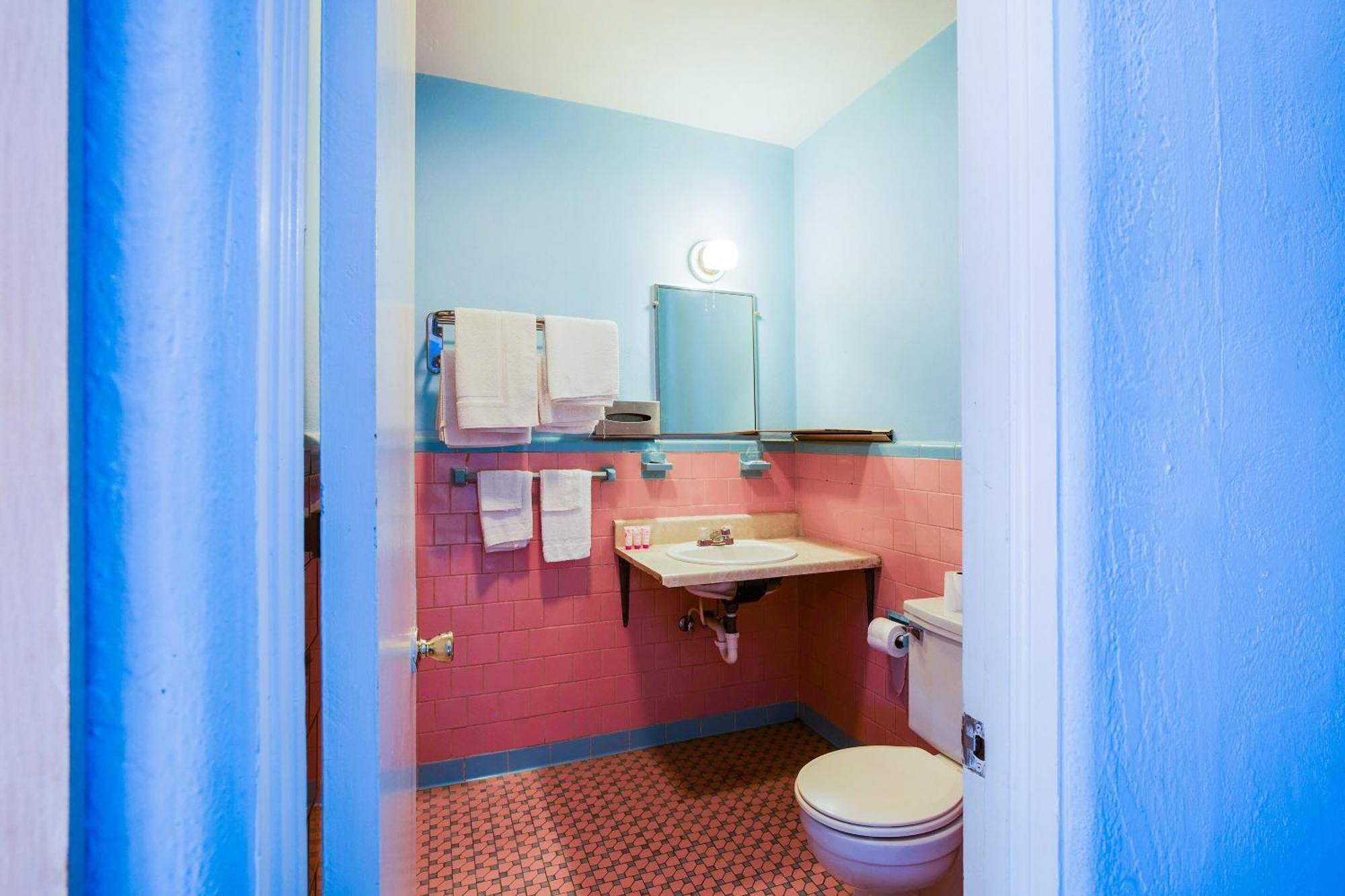 Hotel Salem-Roanoke I-81 -Listing Partner ภายนอก รูปภาพ